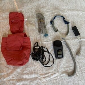 Breas Z2 Auto Travel CPAP Machine FAA Compliant Device w Masks Tubes Accessories